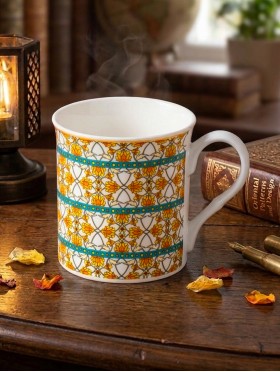 Royal Filigree Porcelain Mug With Gift Box